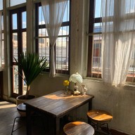 Yann Slow Bar Cafe