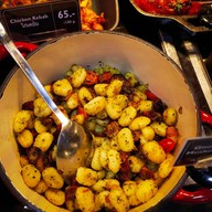 Deli Bar Rotisserie Central Floresta Phuket