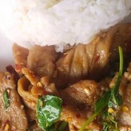 ราดหน้ายอดผักกกท. สาขา 3