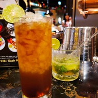 Deli Bar Rotisserie Central Floresta Phuket