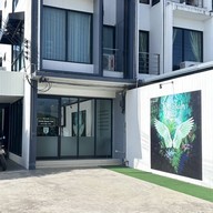 Delilah Beauty cafe - เดไลลาห์ คาเฟ่ความงาม