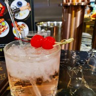 Deli Bar Rotisserie Central Floresta Phuket