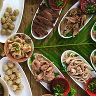 ก๋วยเตี๋ยวเรือแม่จันทร์ ร้านอร่อยซอยเสือใหญ่(ต้นตำหรับ)