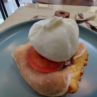 เมนูของร้าน Wolf Croissanterie Ladprao71