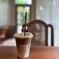 ดอกไม้ ประตู แจกัน พระราม 2