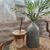 ดอกไม้ ประตู แจกัน พระราม 2