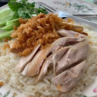 เจ๊น้อยข้าวมันไก่