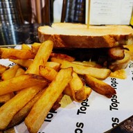 Deli Bar Rotisserie Central Floresta Phuket