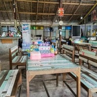 ก๋วยเตี๋ยวเรือนายใช้บ้านแพน คลองทวีวัฒนา