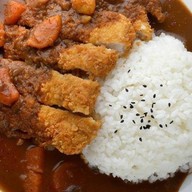 สุกี้ & ไก่กรอบกลางกรุง