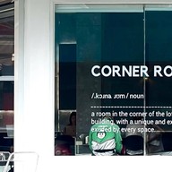CORNER ROOM.cafe -