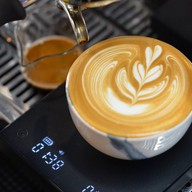 MIDDLE MAN roastery & coffee NARATHIWAT