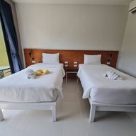 ทรายทอง รีสอร์ท หาดปากเมง Saithong Resort, Pakmeng, Trang