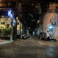 Pizza Mania สุขุมวิท 23