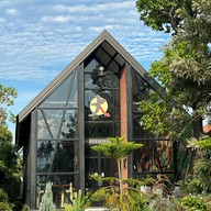 YAI COFFEE N’ BREAD