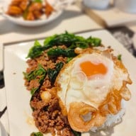 เมนูของร้าน Greyhound Café The Promenade