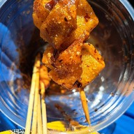 เมนูของร้าน ลูกชิ้นป้านก สถานีรถไฟบุรีรัมย์