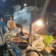 ผัดไท นรกแตก กรุงธนบุรี