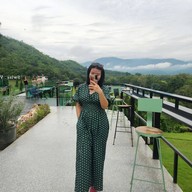 บรรยากาศ Oliva View De Cafe อยู่ ด้านใน Swiss Valley Hip Resort