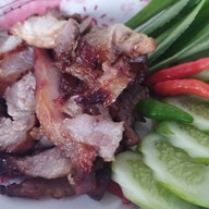 ส้มตำยำลาบอีสาน