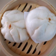 ครัวหน้าร้าน(ชลบุรี) ซาลาเปาฝูเป่า อาหาร เครื่องดื่ม