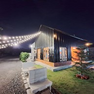 หน้าร้าน บ้านญาติ Baanyard Begin and End at Baanyard