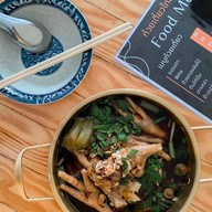 ก๋วยเตี๋ยวไก่ถ้วยทอง จรัญสนิทวงศ์ 77/1