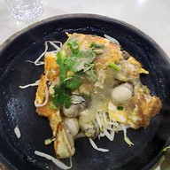 เมนูของร้าน ศิริวรรณ บ้านหอยทอด รัตนาธิเบศร์