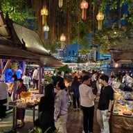 Thiptara The Peninsula Bangkok  โรงแรมเพนนินซูล่า กรุงเทพฯ