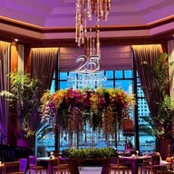 Thiptara The Peninsula Bangkok  โรงแรมเพนนินซูล่า กรุงเทพฯ