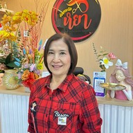 Hair Cuts with YAHZ Barber & Salon ตัดผมกับหยา