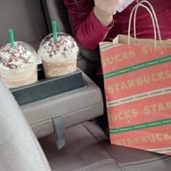 Starbucks เซ็นทรัล อีสต์วิลล์ - แฟชั่นโซน
