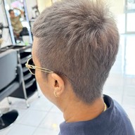 Hair Cuts with YAHZ Barber & Salon ตัดผมกับหยา