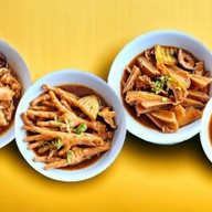 ก๋วยเตี๋ยวไก่ชนบท เจ้าเก่า คลอง4 สาขา1