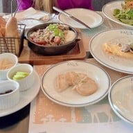 PAUL Central Embassy ชั้น 5