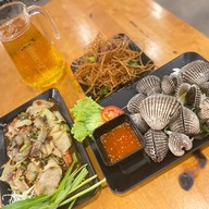เมนูของร้าน ปากระเบิด เชียงราย ปากระเบิด