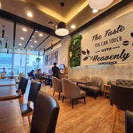 บรรยากาศ Black Canyon เซ็นทรัล พระราม 9