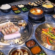 ITAEWON BANGSAEN อิแทวอน บางแสน