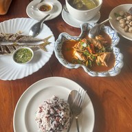 ข้าวสามสี