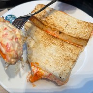 Starbucks บุญถาวร ปิ่นเกล้า