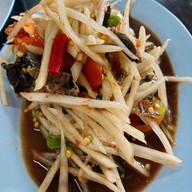 ลครพลไก่หมุนหมักน้ำผึ้ง