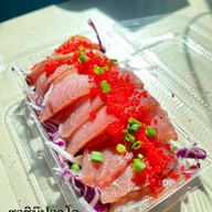 CURING Sashimi & Sushi