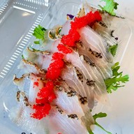 CURING Sashimi & Sushi