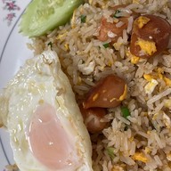 เมนูของร้าน อร่อยโอชารส ลาดหญ้า