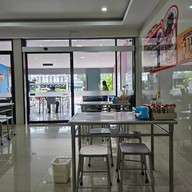 บรรยากาศ ลูกชิ้นวีระ สาขา3