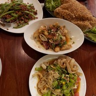 เออ ปลาแดก  @รัชดา ห้วยขวาง