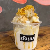 ถังนม & food@101