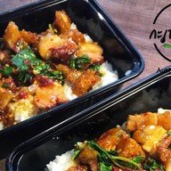 กรุบกรับหมูกรอบ (เซฟวันโกบางนา) เซฟวันโกบางนา