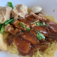 เฮียบิ๊กหมูแดงหมูกรอบสูตรฮ่องกง