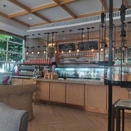 บรรยากาศ The Bakery The Athenee Hotel